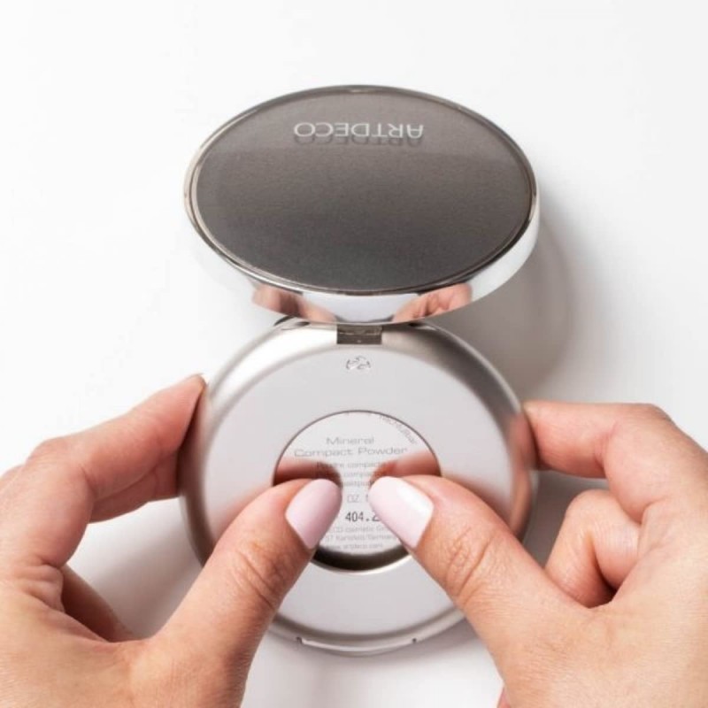 ARTDECO HYDRA MINERAL COMPACT FOUNDATION REFILL N.70